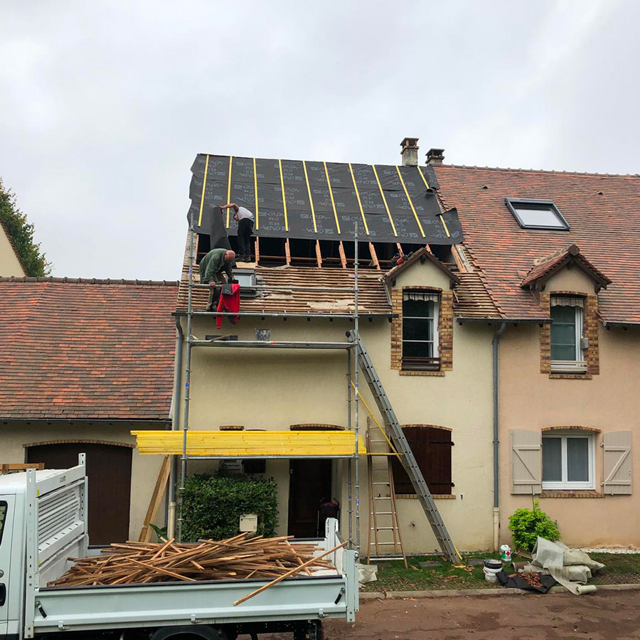 Rénovation de couverture à Versailles (78000) dans les Yvelines (78) Rénovation de couverture à Versailles (78000) dans les Yvelines (78)